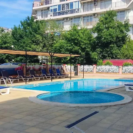 아파트 афродита комплекс с шикарным видом на горы *